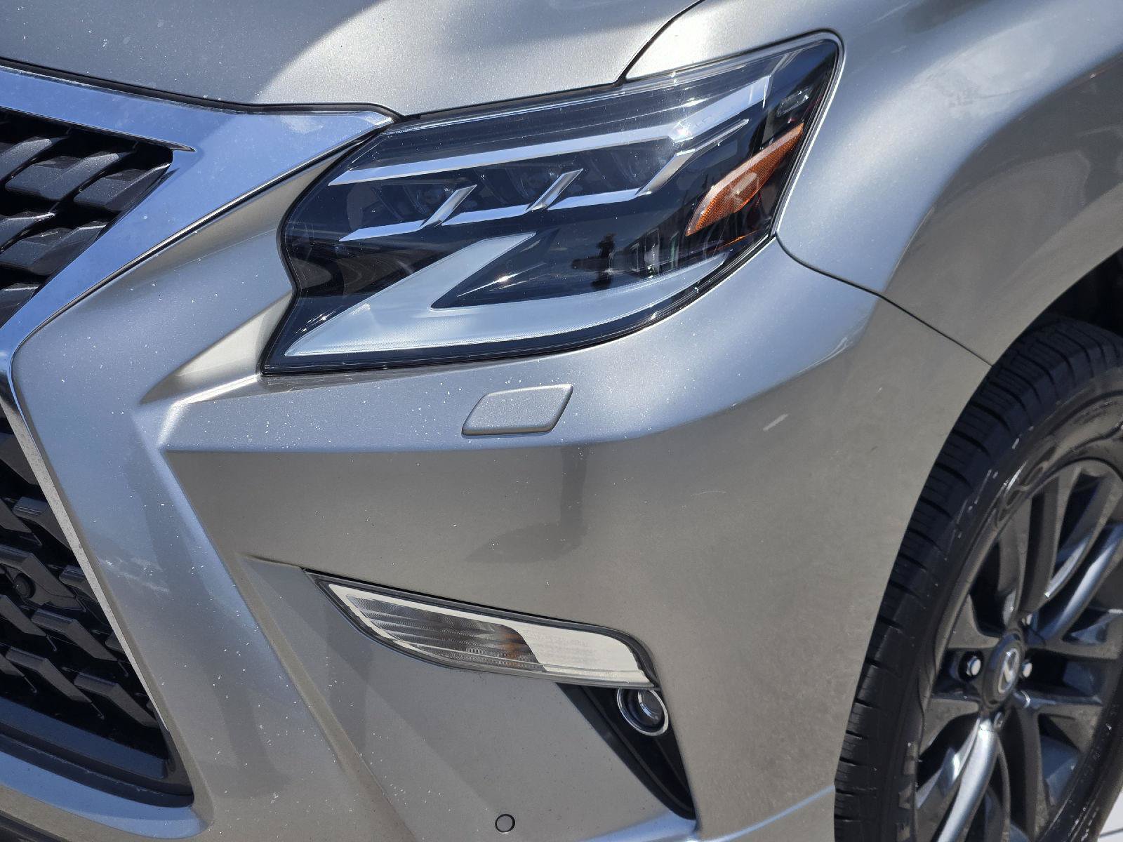Used 2023 Lexus GX 460 Premium AWD/4WD image 9