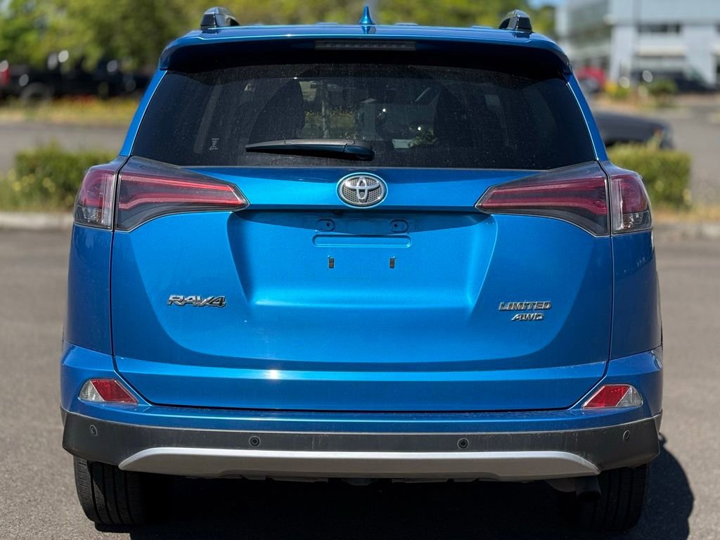 Used 2016 Toyota RAV4 Limited w/ Advanced Technology Package AWD/4WD image 4