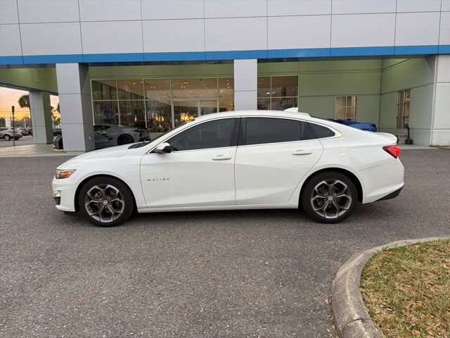Used 2021 Chevrolet Malibu LT w/ Leather Package image 4