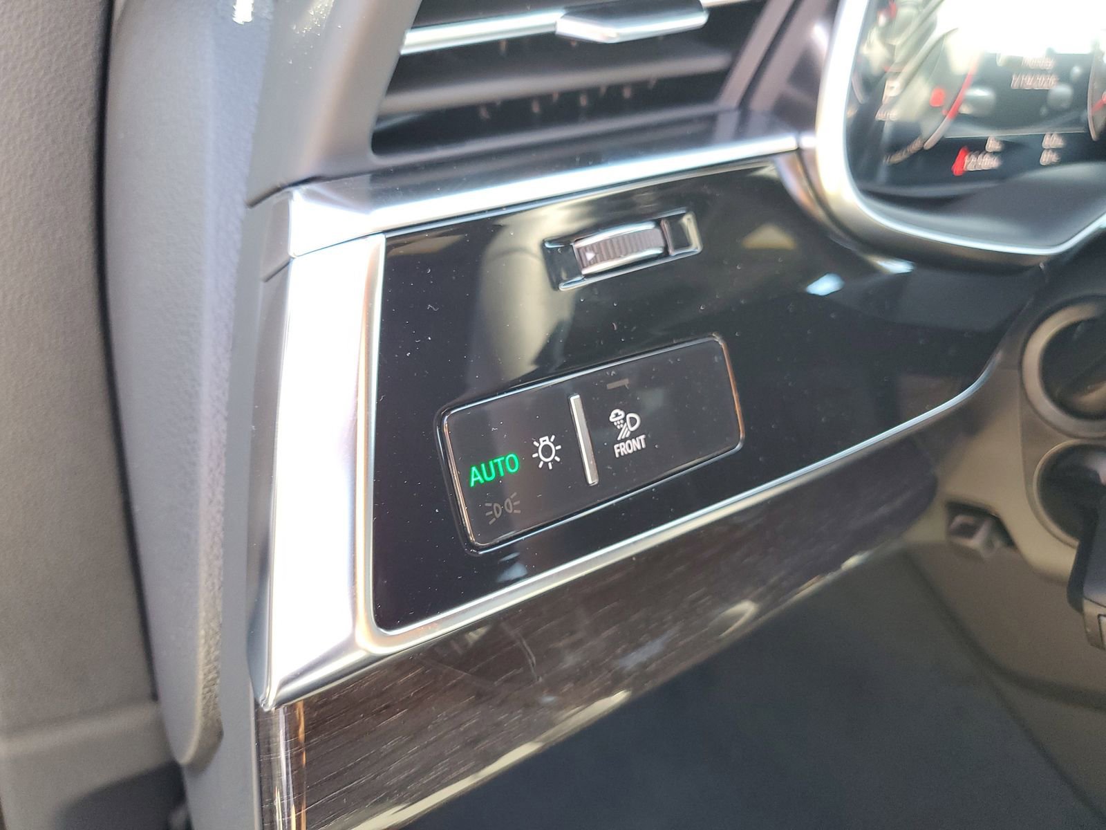 New 2026 Audi Q8 Premium Plus image 23