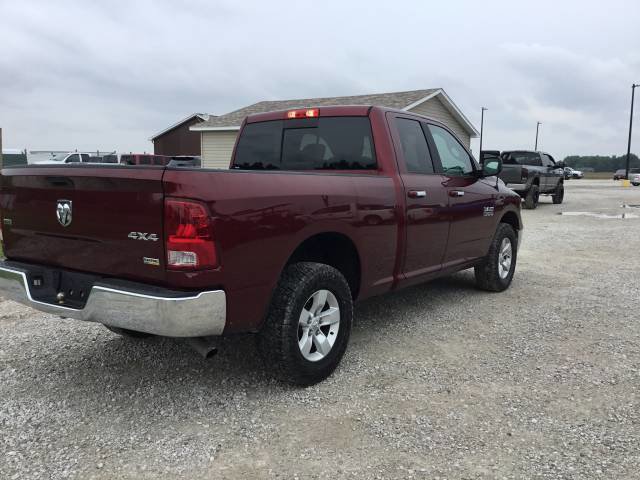 Used 2018 RAM 1500 Classic SLT image 3