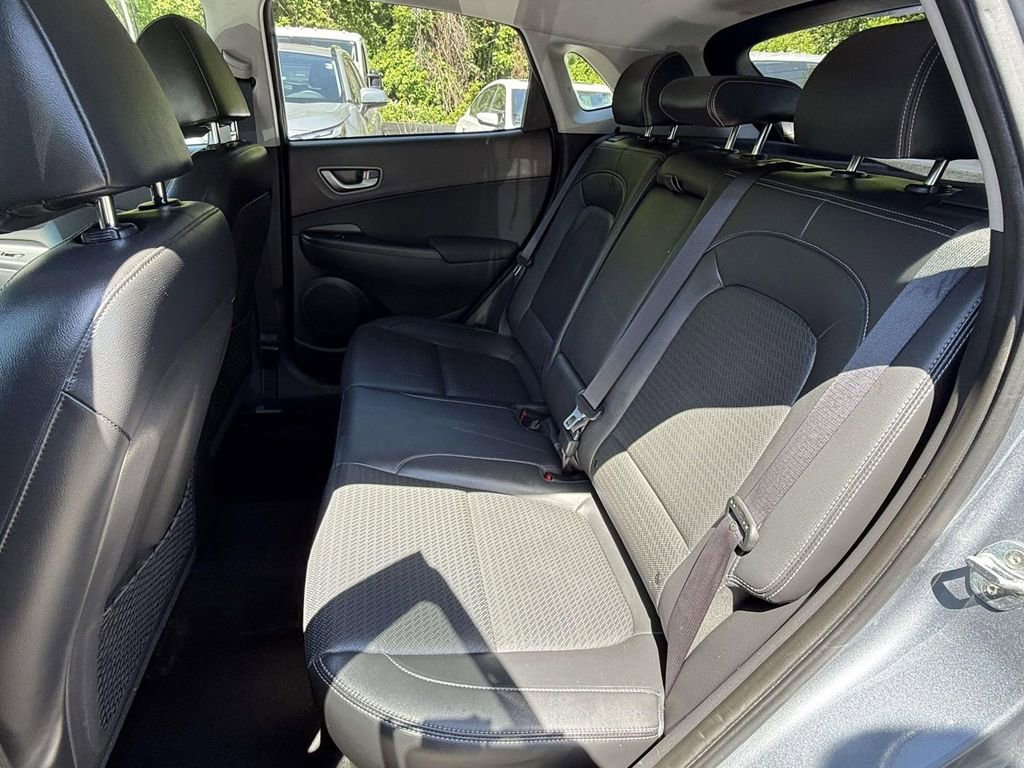Used 2020 Hyundai Kona Limited AWD/4WD image 13