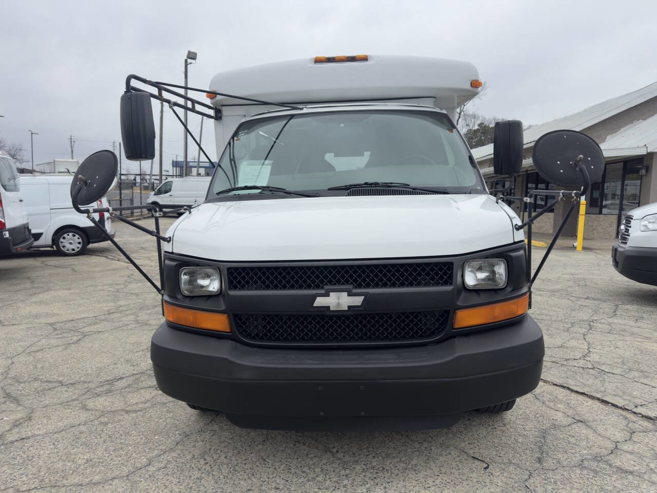 Used 2008 Chevrolet Express 3500 3500 2dr Commercial/Cutaway/Ch w/ School Bus Package image 3