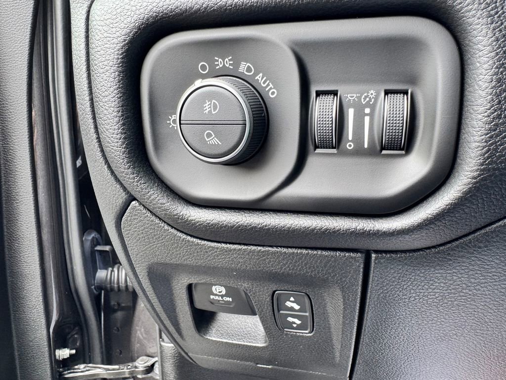 New 2026 RAM 1500 Laramie w/ Night Edition AWD/4WD image 23