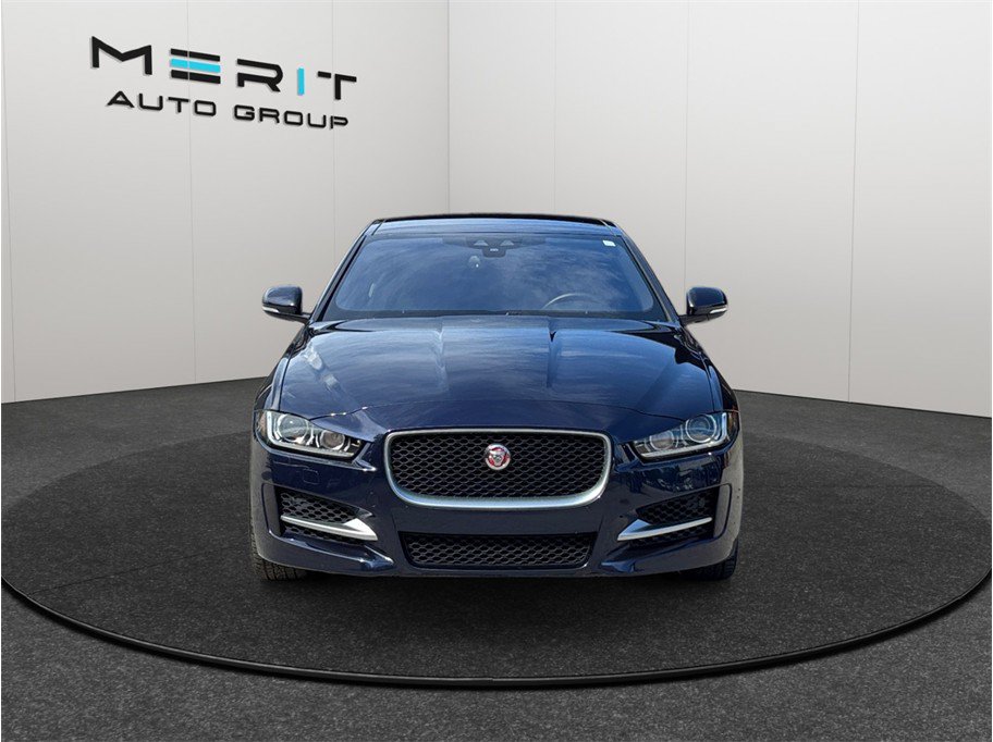 Used 2017 Jaguar XE R-Sport RWD image 3