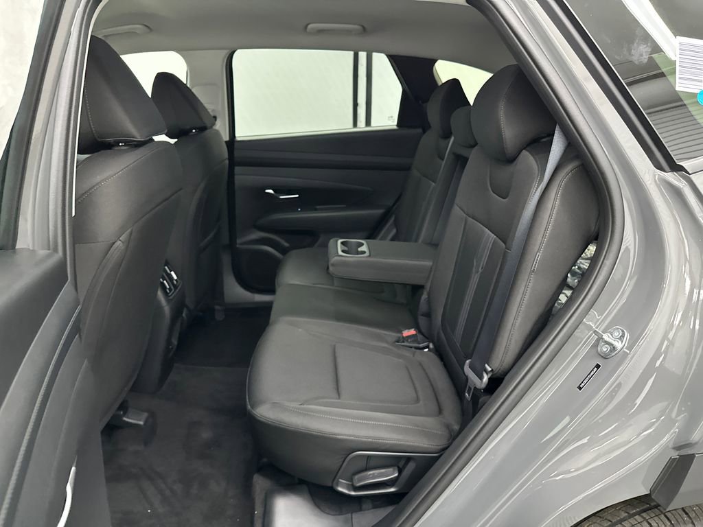 Certified 2025 Hyundai Tucson SEL image 18