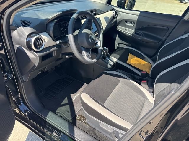 Used 2020 Nissan Versa SV image 8