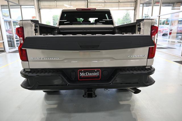 New 2026 Chevrolet Silverado 2500 Custom w/ Custom Value Package AWD/4WD image 7