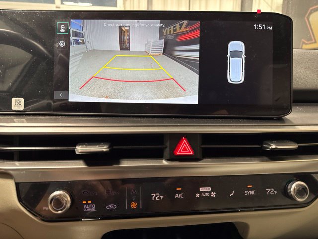 Used 2025 Kia Sorento S w/ Panoramic Sunroof Package FWD image 9