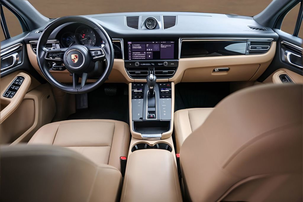 Used 2022 Porsche Macan image 26