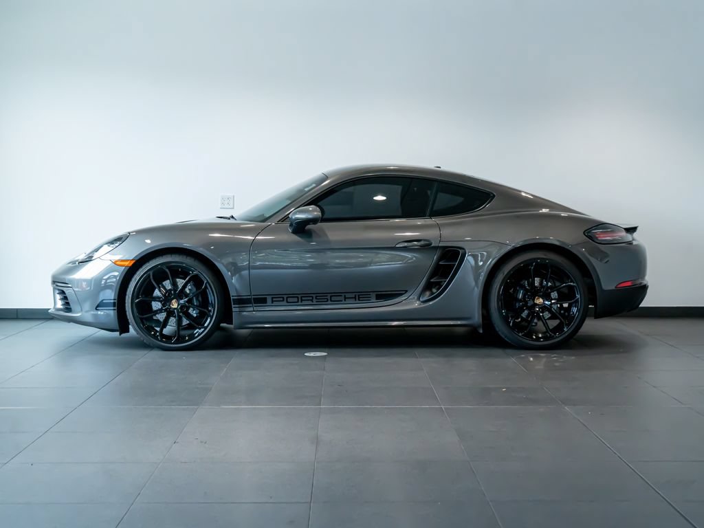 Certified 2025 Porsche 718 Cayman RWD image 2