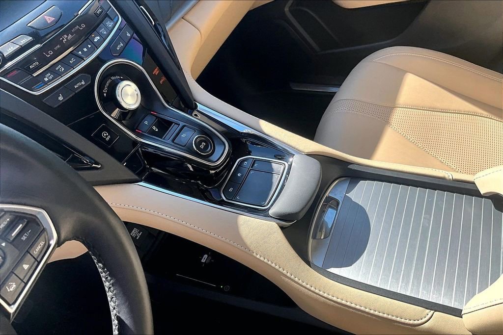 Used 2024 Acura RDX w/ Technology Package image 18