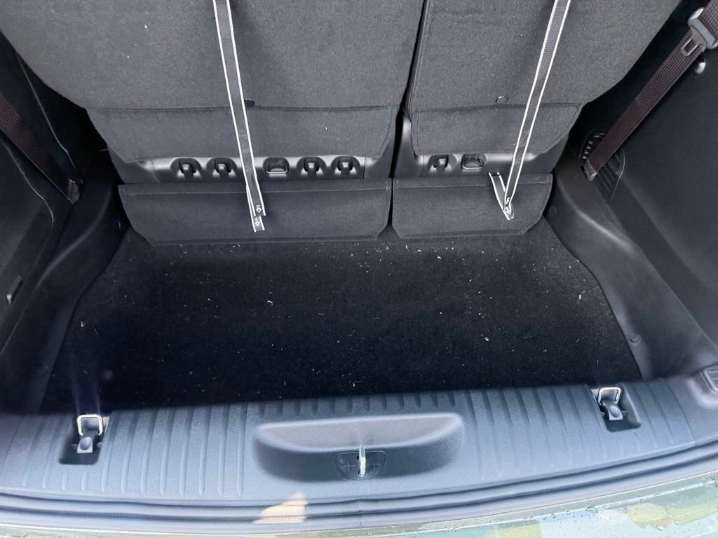 New 2027 Chrysler Pacifica Limited FWD image 46