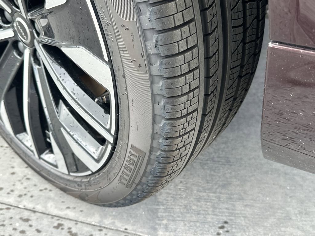 New 2025 Volvo XC90 T8 Plus w/ Protection Package image 11