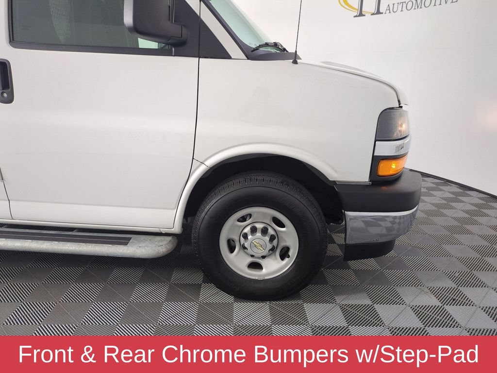 Used 2025 Chevrolet Express 2500 w/ Driver Convenience Package RWD image 9