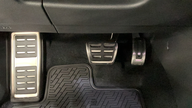 New 2026 Volkswagen Tiguan SEL R-Line AWD/4WD image 29