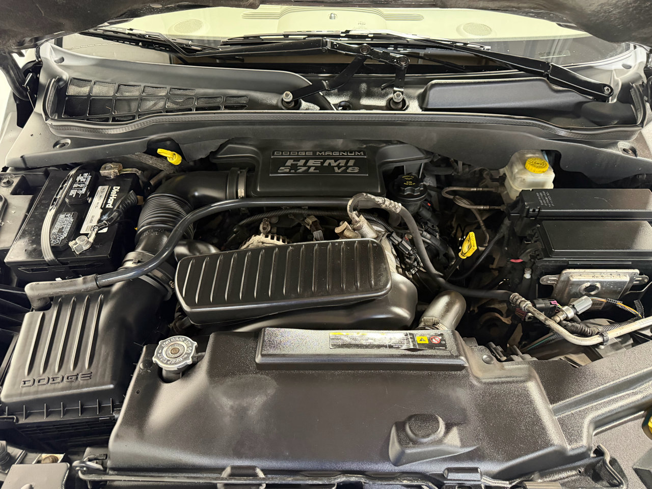 Used 2005 Dodge Durango SLT image 29