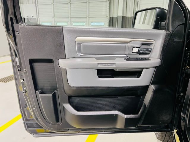 Used 2019 RAM 1500 Tradesman w/ Chrome Plus Package image 21
