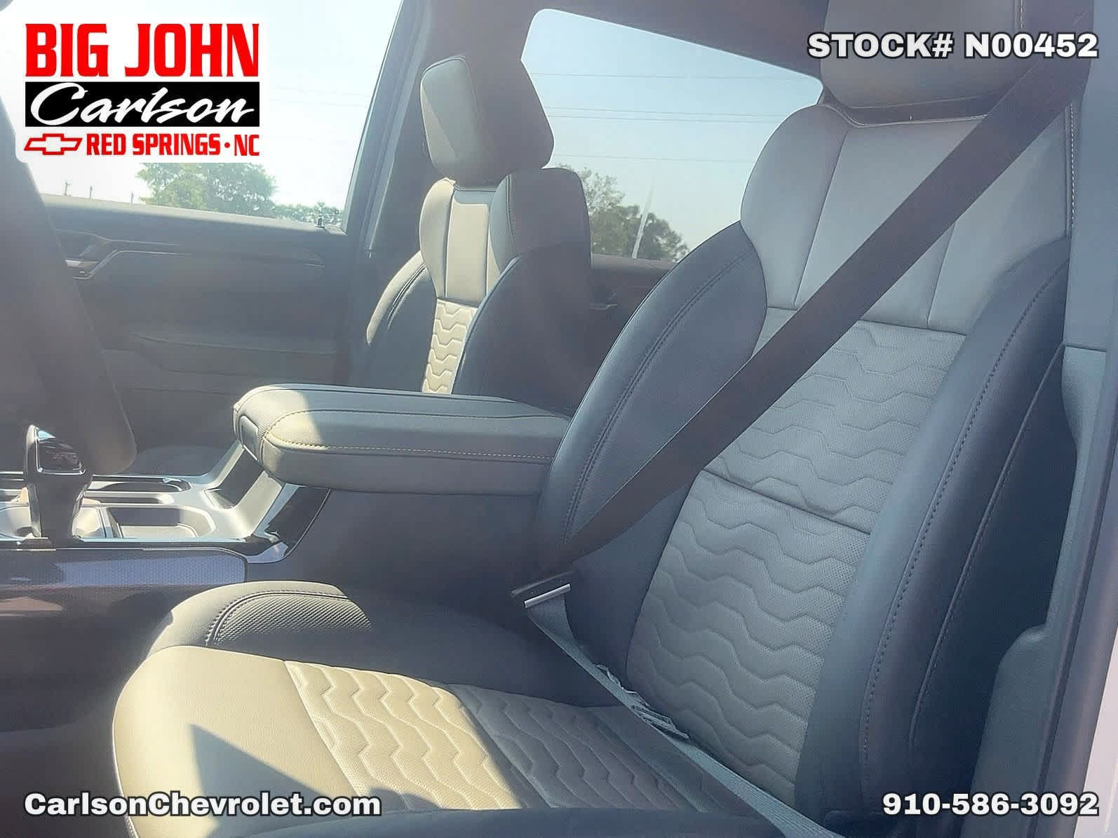 Used 2026 Chevrolet Silverado 1500 ZR2 AWD/4WD image 32