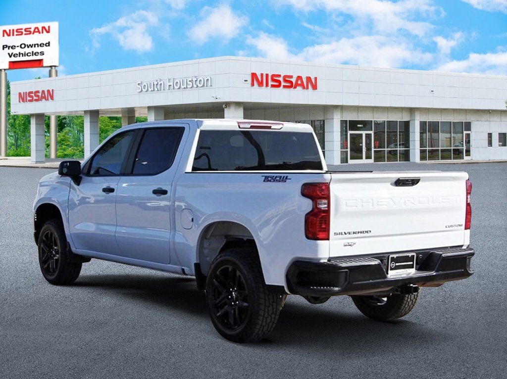 Used 2024 Chevrolet Silverado 1500 Custom Trail Boss image 3