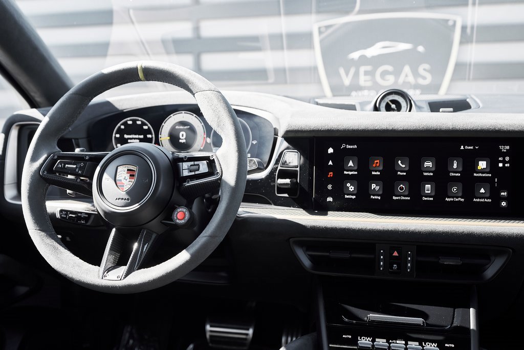 Used 2024 Porsche Cayenne Turbo GT image 53