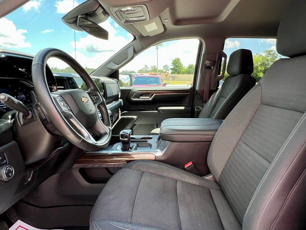 Used 2024 Chevrolet Silverado 1500 LT w/ Protection Package image 21