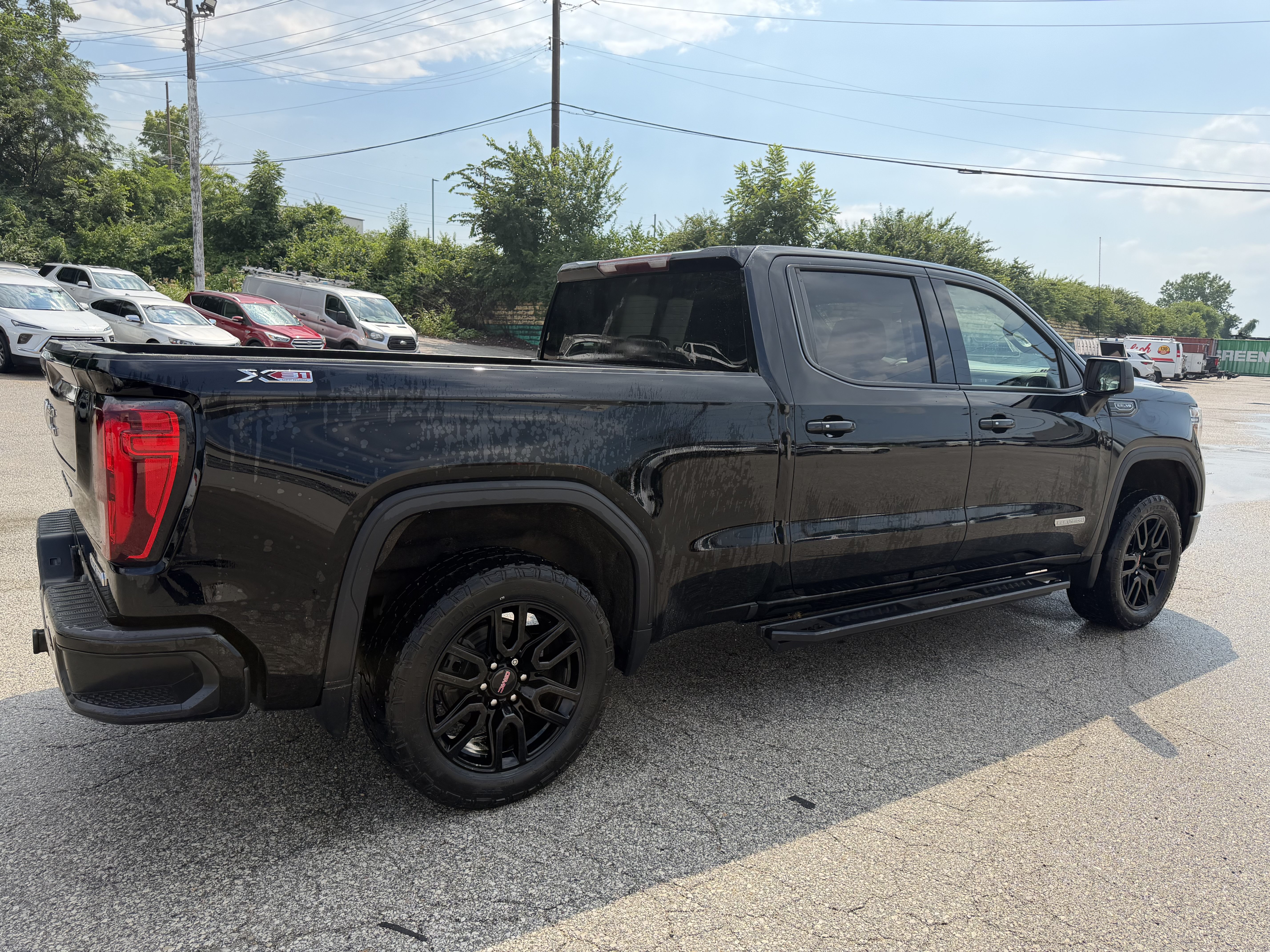 Used 2021 GMC Sierra 1500 Elevation w/ X31 Off-Road Package AWD/4WD image 7