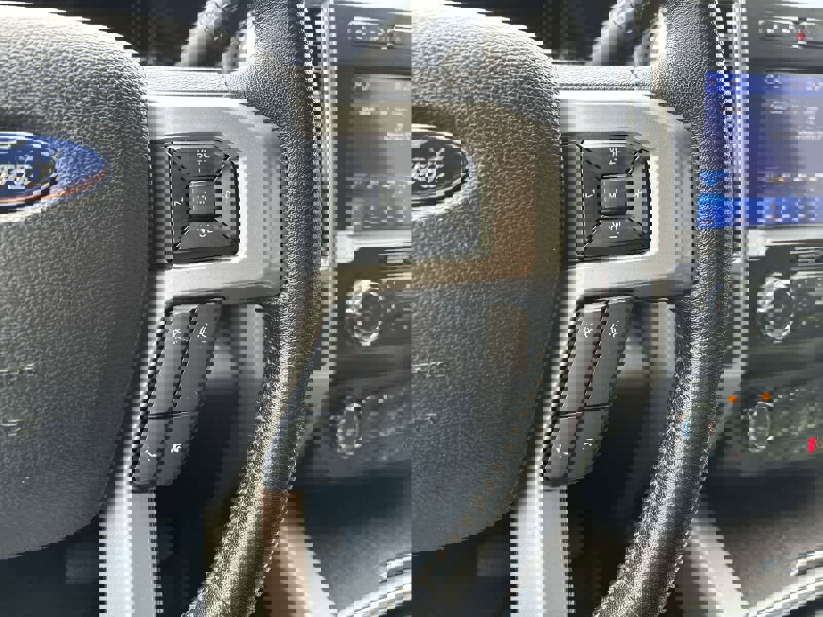 Used 2020 Ford F350 Lariat w/ Tremor Off-Road Package image 10