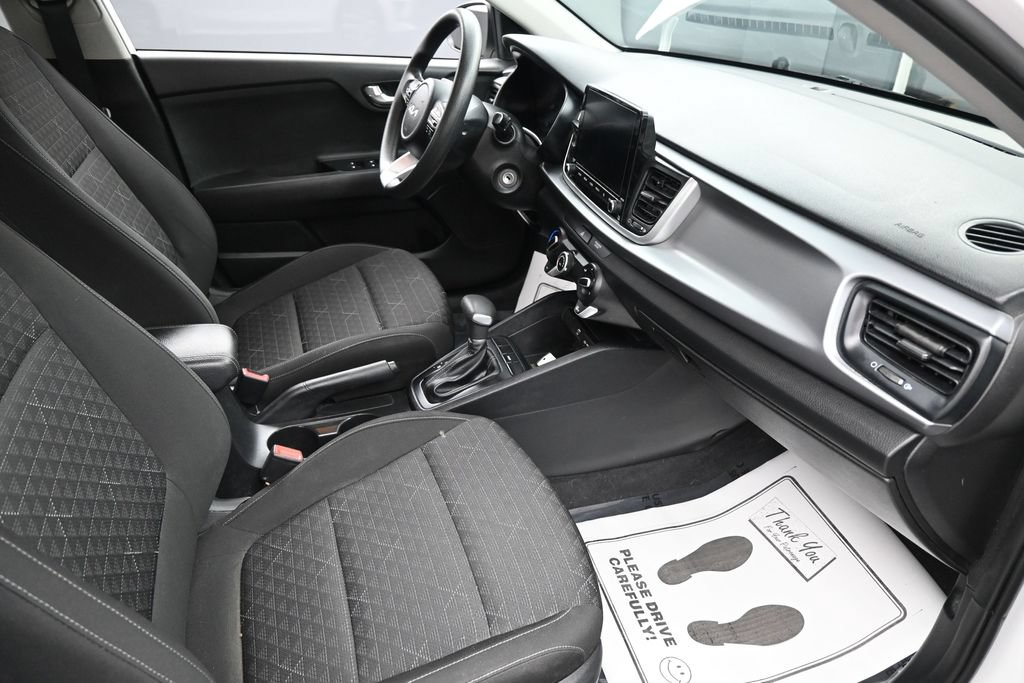 Used 2022 Kia Rio S FWD image 29