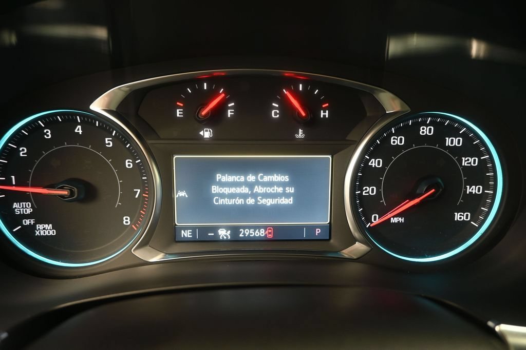 Used 2024 Chevrolet Traverse RS FWD image 13