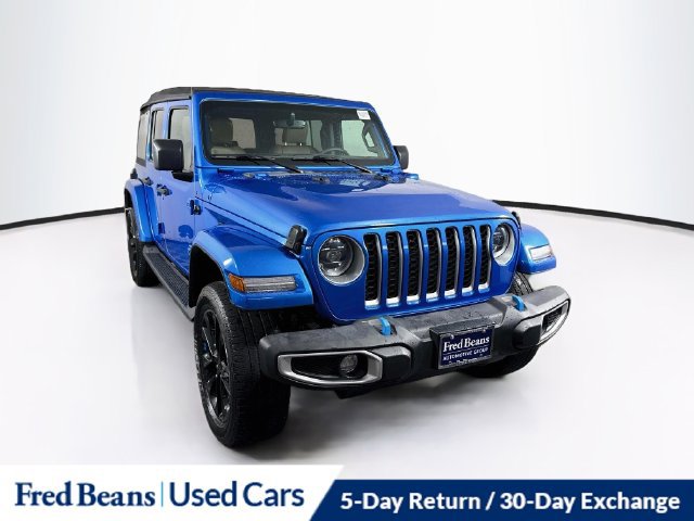 Used 2023 Jeep Wrangler Unlimited Sahara AWD/4WD image 1