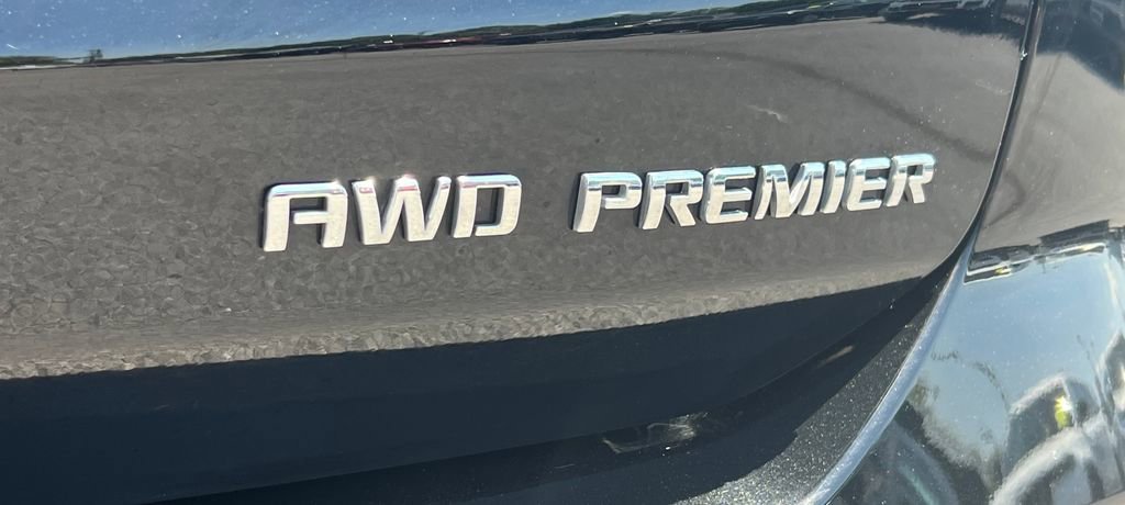 Used 2023 Chevrolet Equinox Premier AWD/4WD image 14