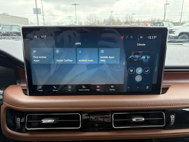 Used 2023 Lincoln Nautilus Reserve image 18