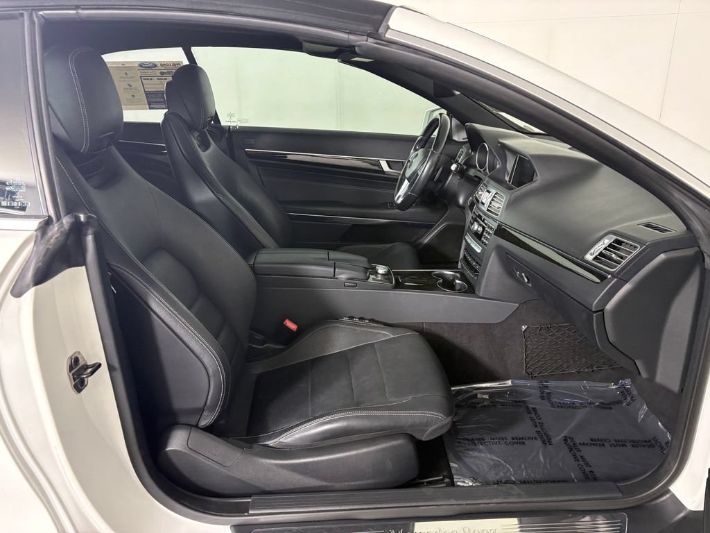 Used 2015 Mercedes-Benz E 550 Cabriolet image 30