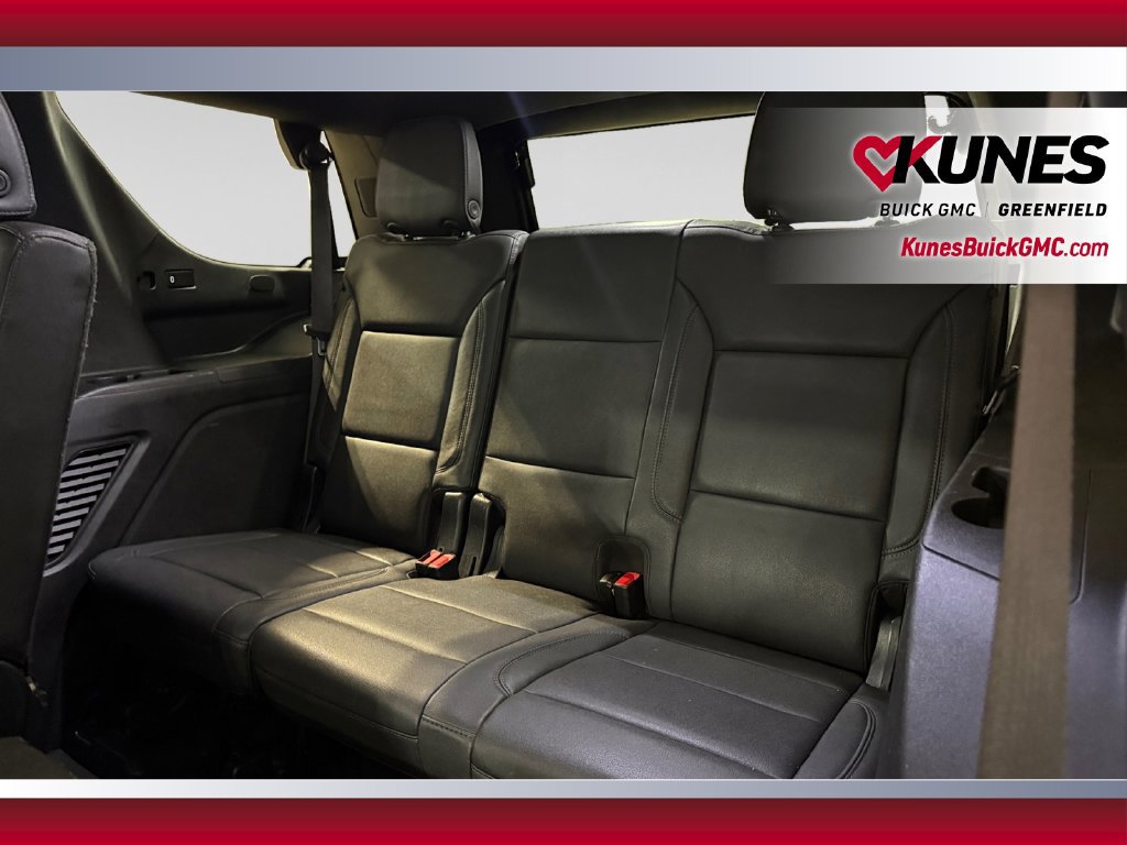 Used 2023 Chevrolet Tahoe LT w/ Luxury Package AWD/4WD image 38