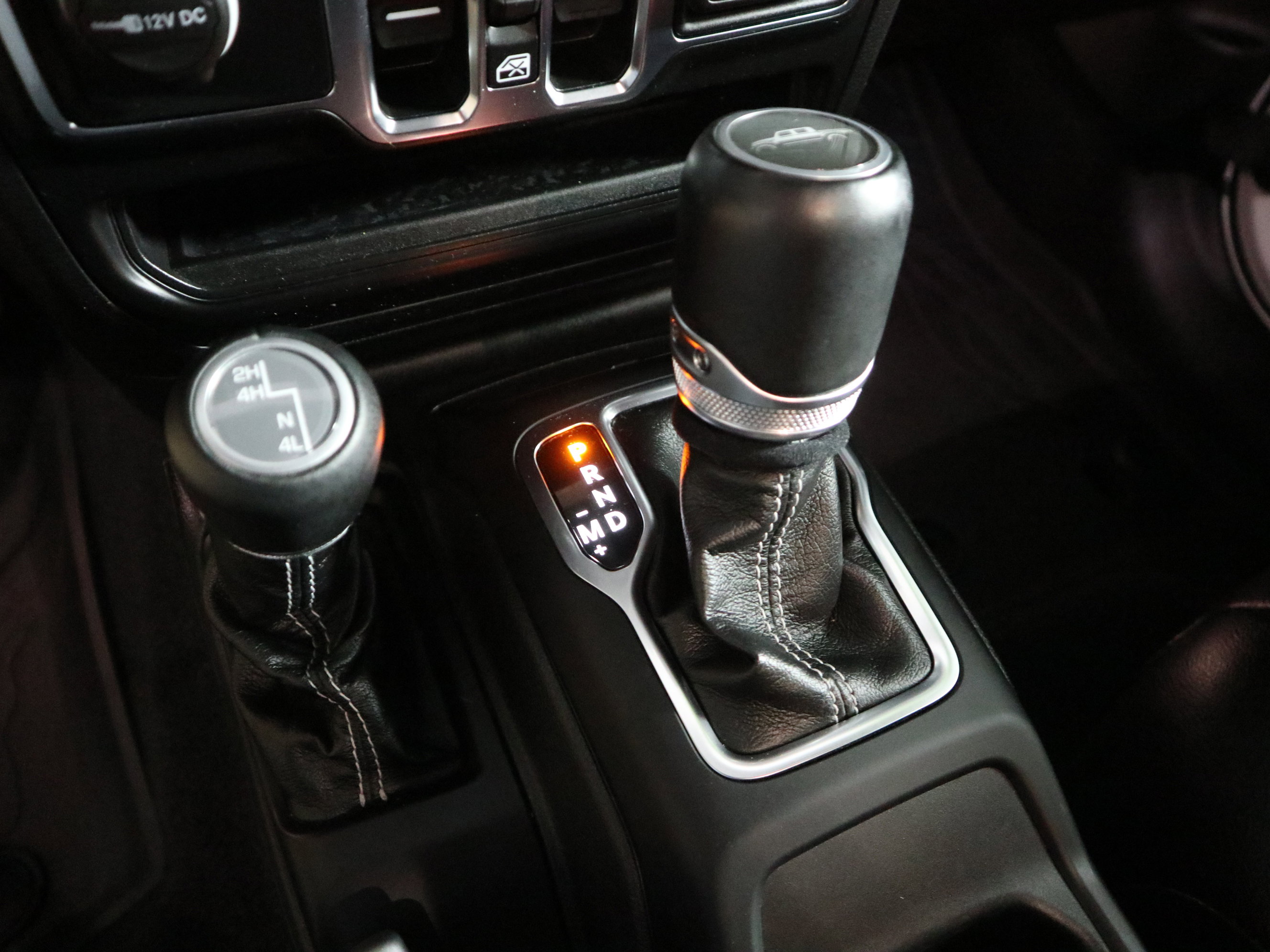 Used 2022 Jeep Gladiator Overland w/ Popular Equipment Package image 20