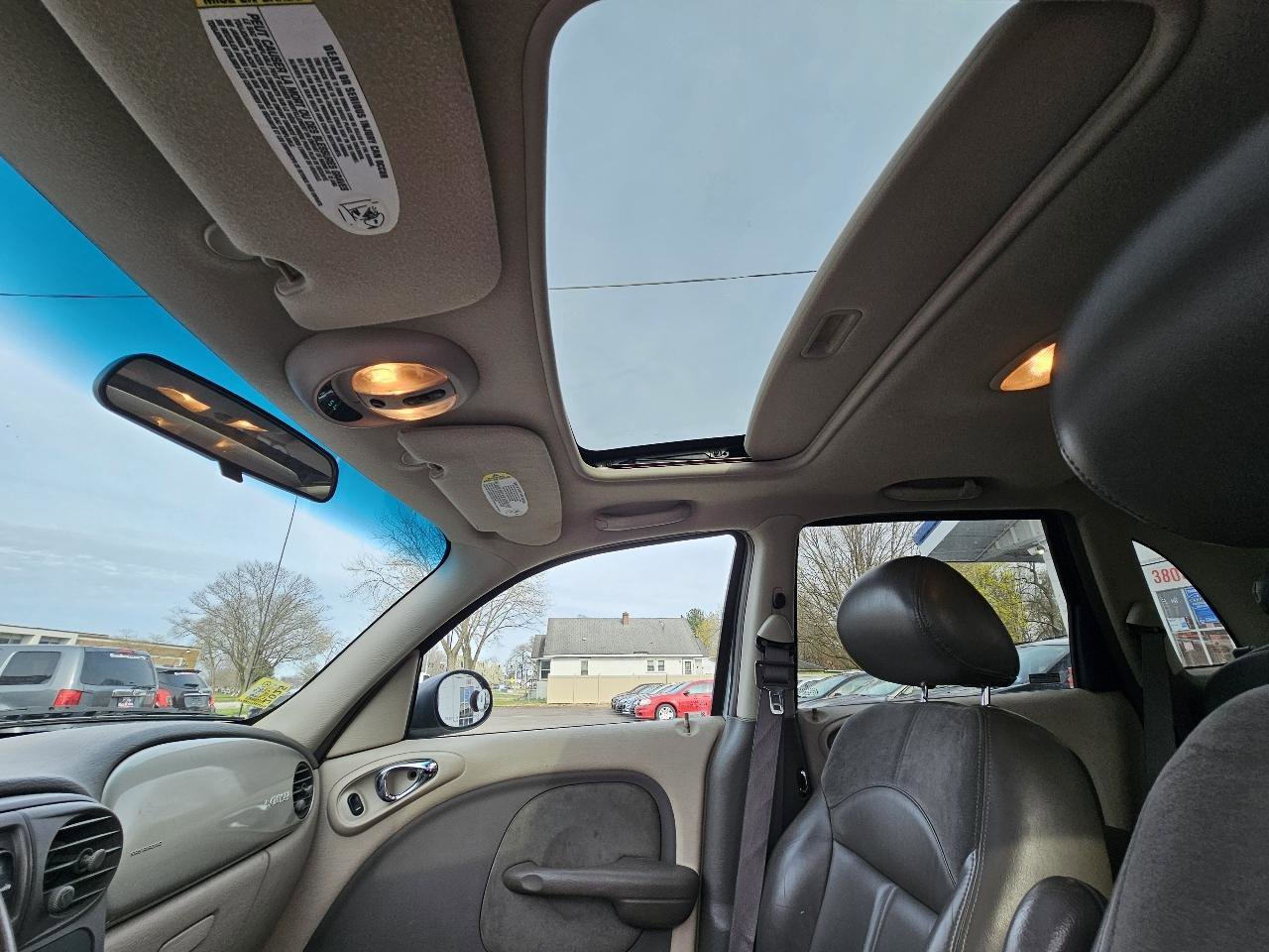 Used 2001 Chrysler PT Cruiser image 19