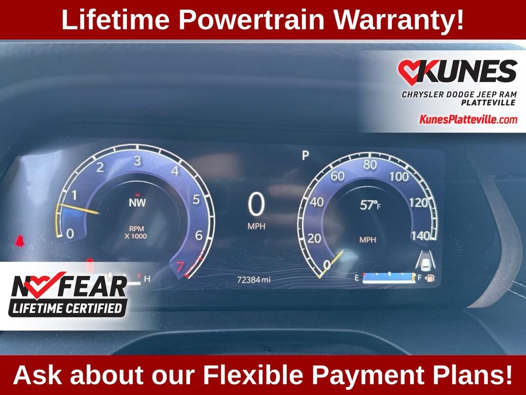 Used 2023 Jeep Grand Cherokee Laredo AWD/4WD image 14
