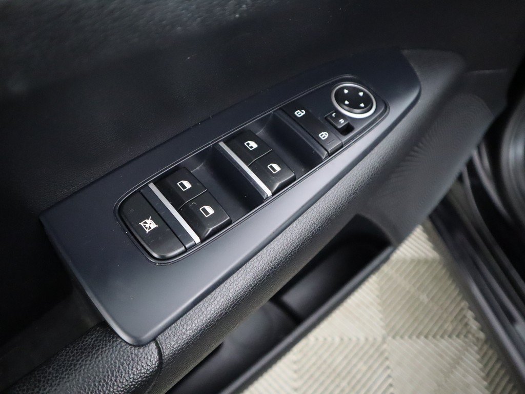 Used 2020 Kia Forte LXS FWD image 34
