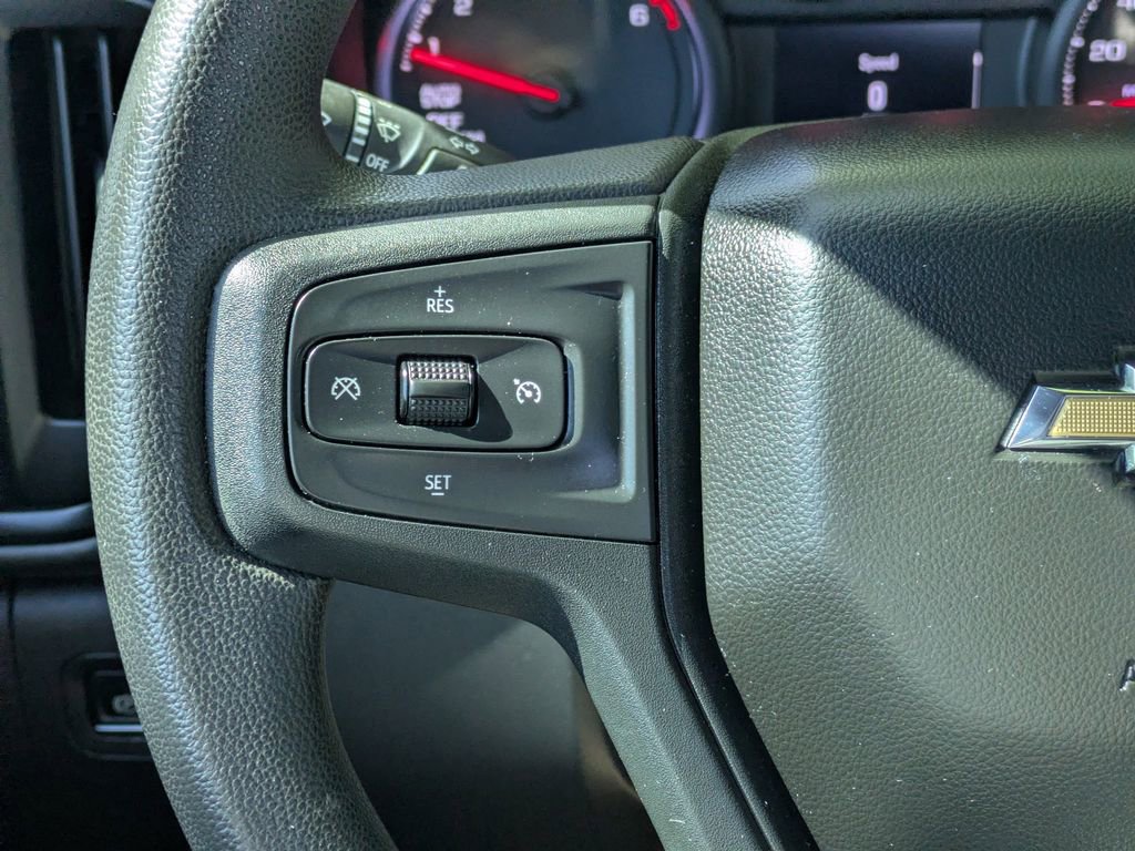 Used 2022 Chevrolet Silverado 1500 Custom RWD image 17