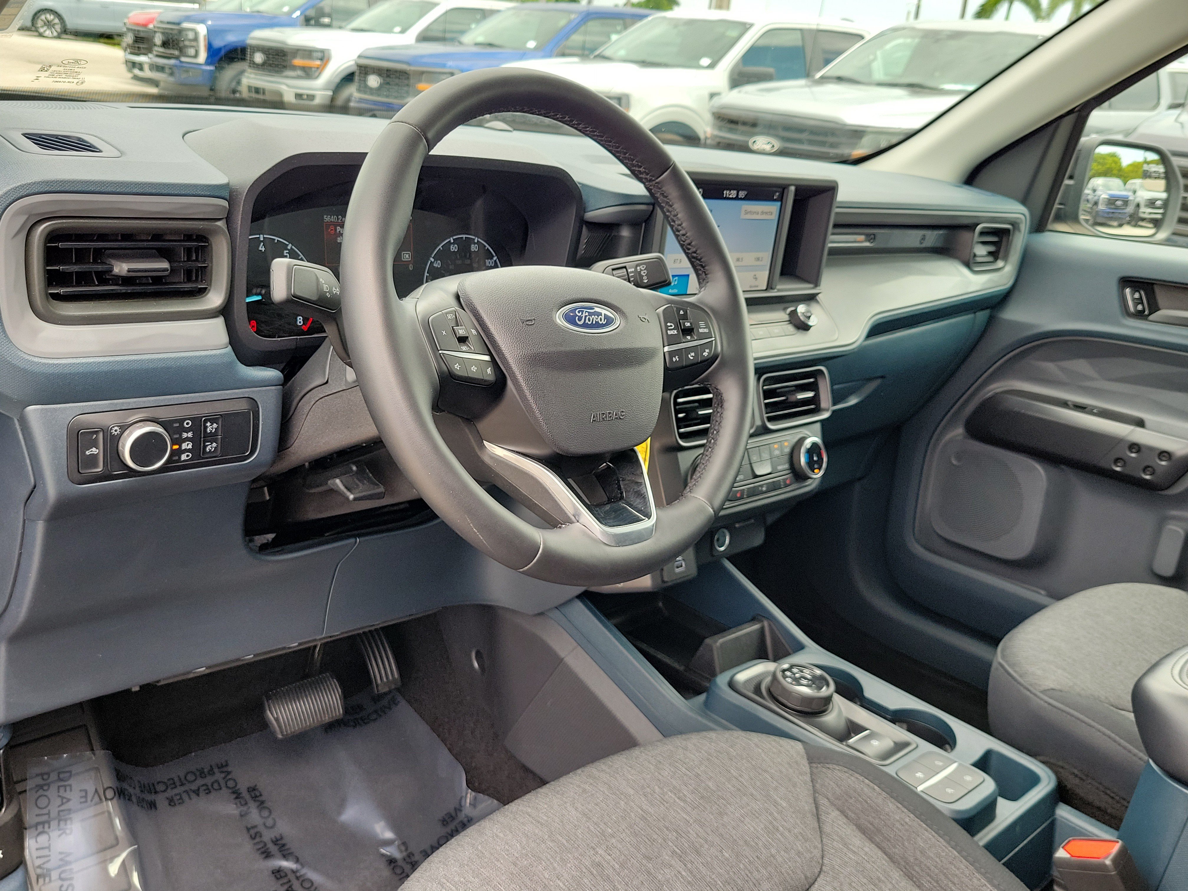Used 2024 Ford Maverick XLT w/ XLT Luxury Package FWD image 9