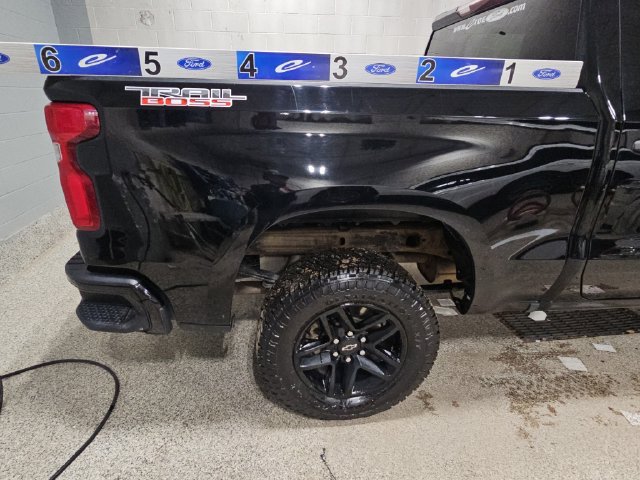 Used 2020 Chevrolet Silverado 1500 Custom Trail Boss w/ Custom Convenience Package AWD/4WD image 29