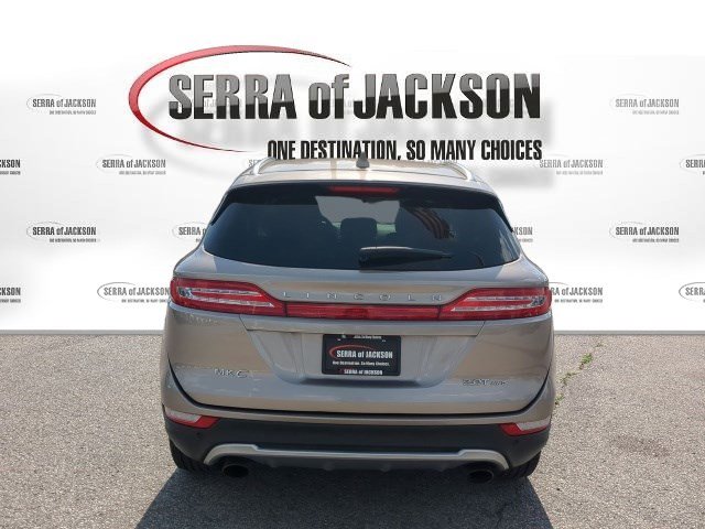 Used 2018 Lincoln MKC Select w/ Select Plus Package AWD/4WD image 7