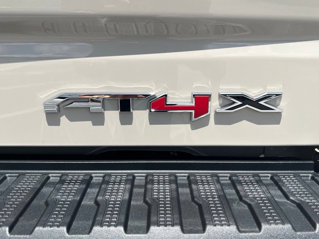 New 2026 GMC Sierra 1500 AT4X AWD/4WD image 10