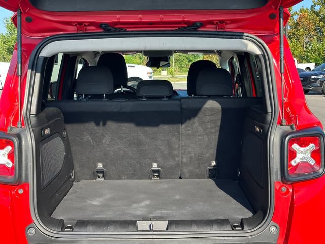 Used 2015 Jeep Renegade Latitude w/ Trailer Tow Group AWD/4WD image 17