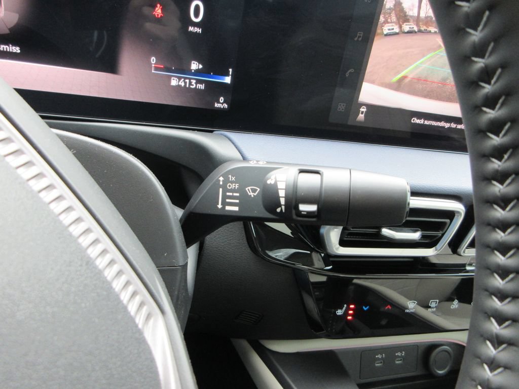New 2026 Nissan Sentra SL w/ Floor Mat Package FWD image 19