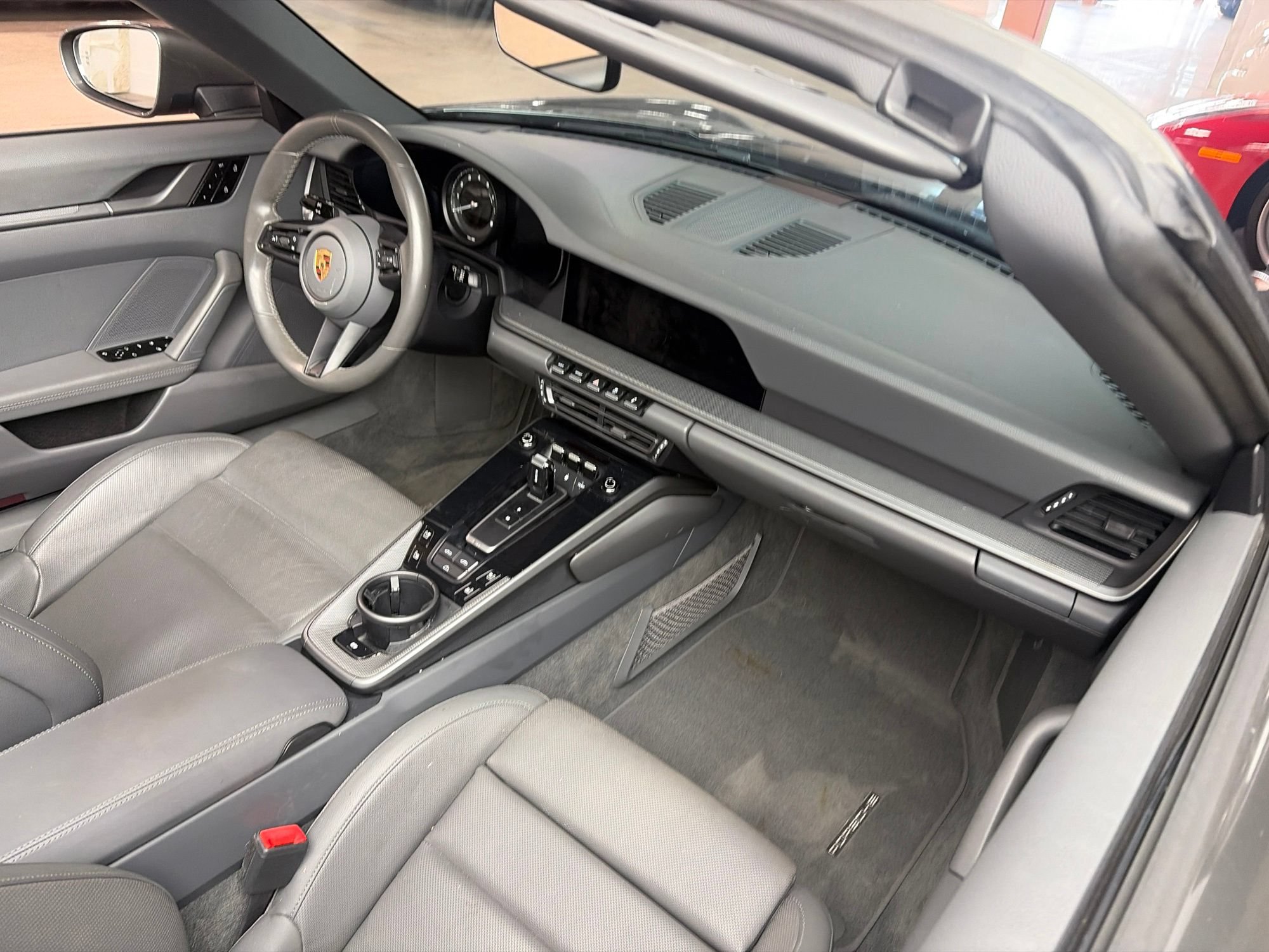 Used 2021 Porsche 911 Carrera RWD image 8