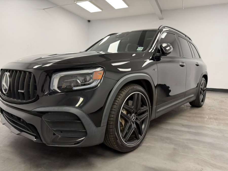 Used 2022 Mercedes-Benz GLB 35 AMG 4MATIC image 22