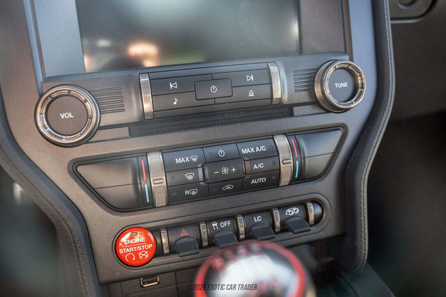 Used 2018 Ford Mustang Shelby GT350 w/ Electronics Package image 40