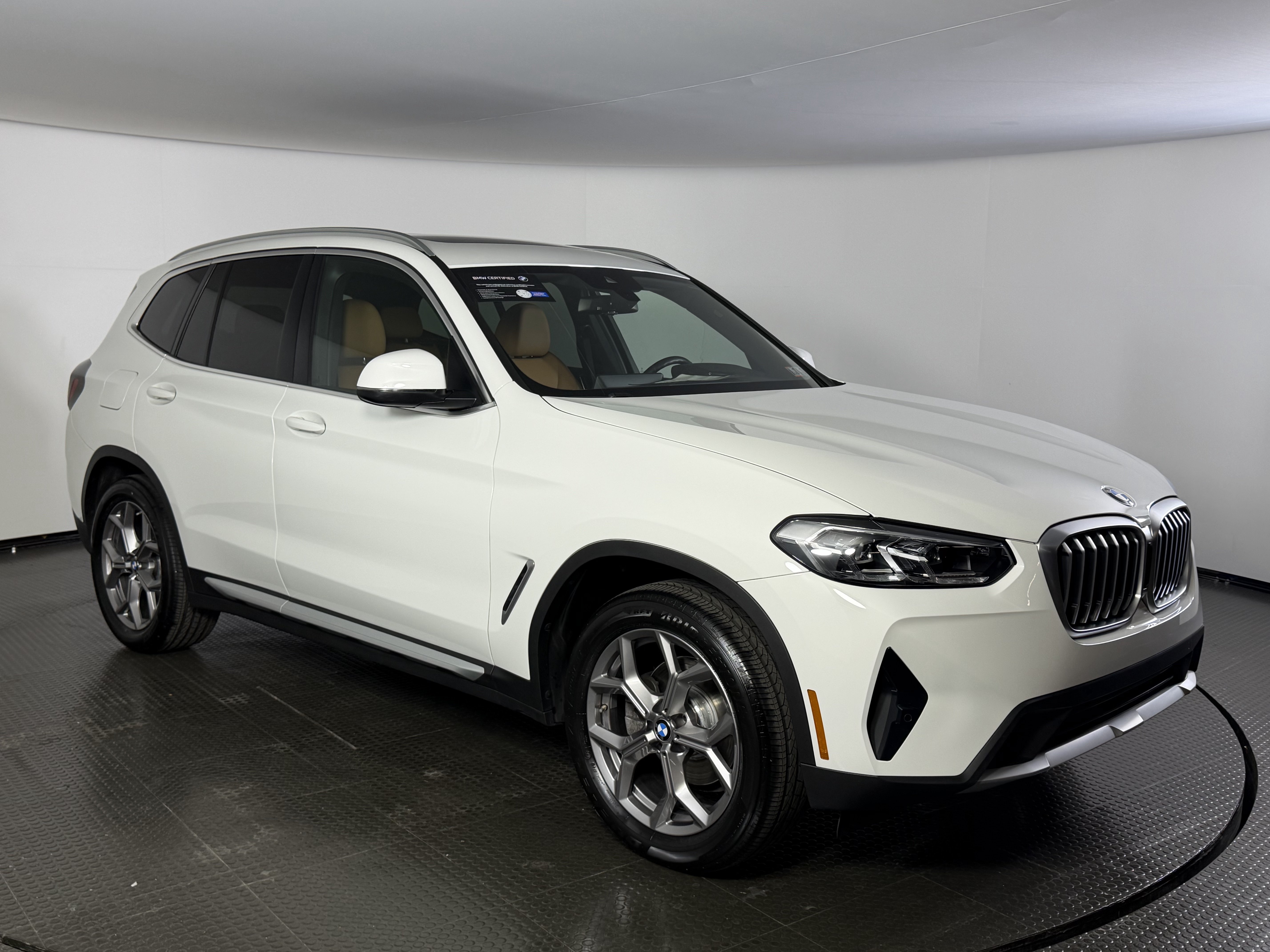 Certified 2023 BMW X3 xDrive30i w/ Convenience Package AWD/4WD image 3